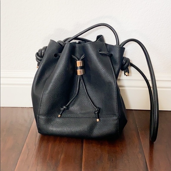 Zara Handbags - Zara Black Bucket Bag with Gold Details